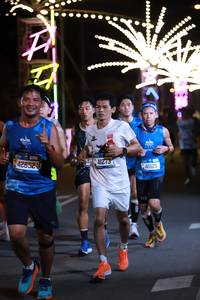 BIB: 42852, 41273, 40125
                            <button type="button" onclick="openModal(20276027)" class="btn btn-primary btn-sm float-right btn-popup" data-toggle="modal" data-target=".modal-high-quality">
                        <i class="fas fa-shopping-cart"></i> Add to Cart
                    </button>
                                            <button type="button" onclick="isThisMe(20276027, true)" class="btn btn-success btn-sm float-right btn-popup btn-isme hidden" data-toggle="tooltip" data-placement="bottom" title="นี่คือรูปของคุณใช่ไหม คลิกที่นี่เพื่อเอาเข้าอัลบั้ม">
                        <i class="fas fa-plus"></i> Add to album
                    </button>
                    <button type="button" onclick="isThisMe(20276027, false)" class="btn btn-warning btn-sm float-right btn-popup btn-isnotme hidden">
                        <i class="fas fa-ban"></i> Remove from album
                    </button>